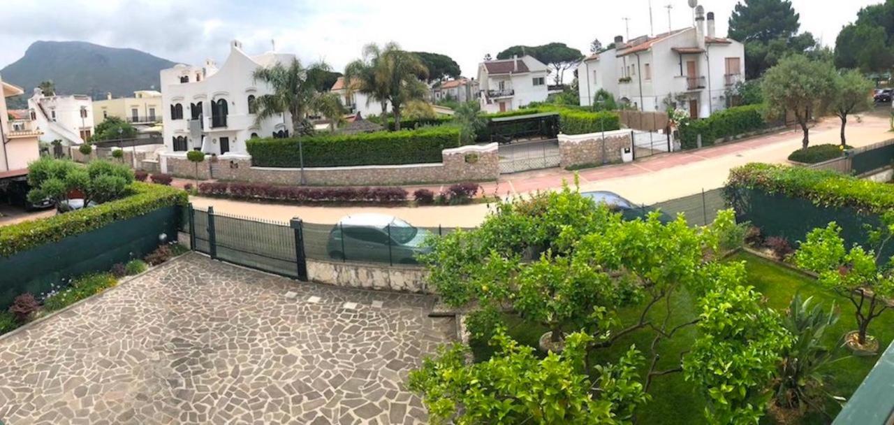 Domus Thalia Villa Sperlonga Exteriör bild